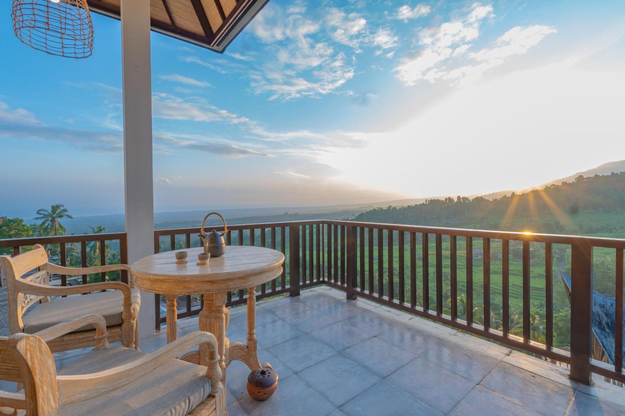 Maha Hills Resort By Mahaprana Experience Ловина Экстерьер фото
